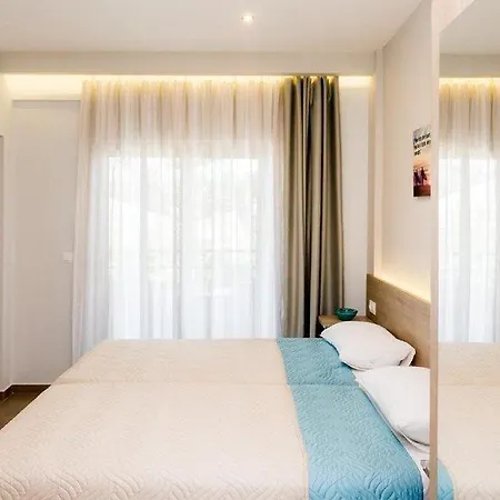 Apartment Lolas Platanias (Crete)